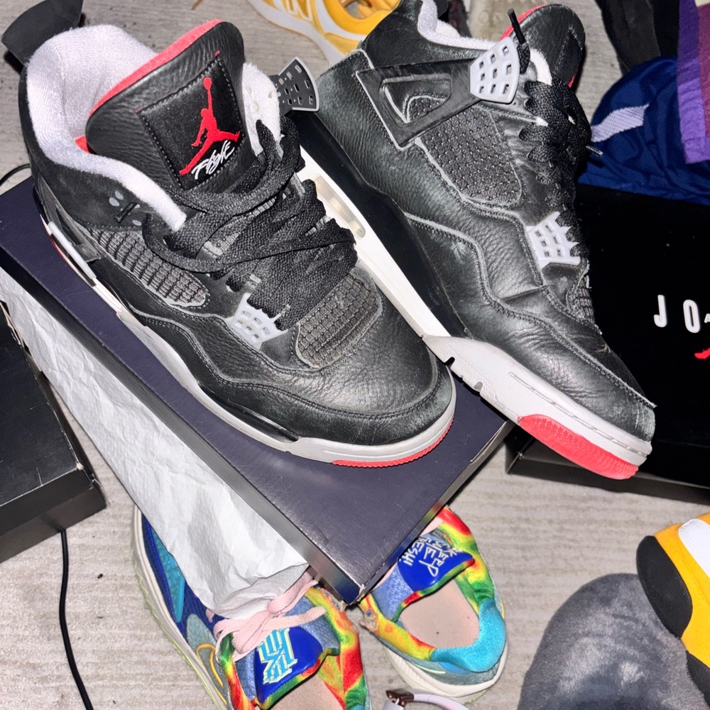 Jordan Sneakers - Picture 6 of 6